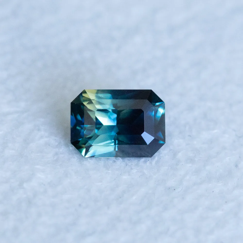 1.32CT RADIANT CUT MADAGASCAR PARTI SAPPHIRE, 7.30X5.24X3.73MM, UNHEATED