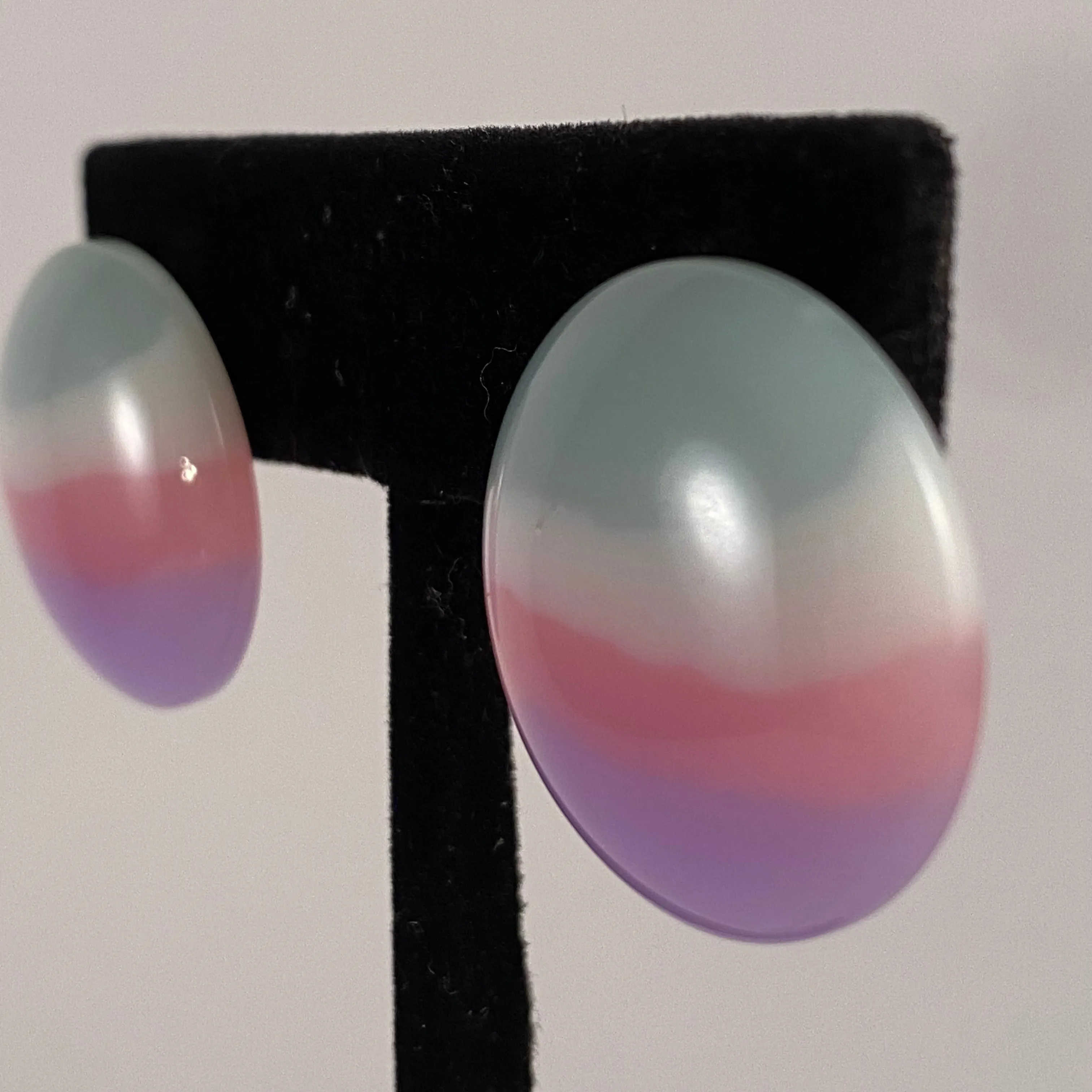 1988 Avon Pastel Parfait & Earring Set