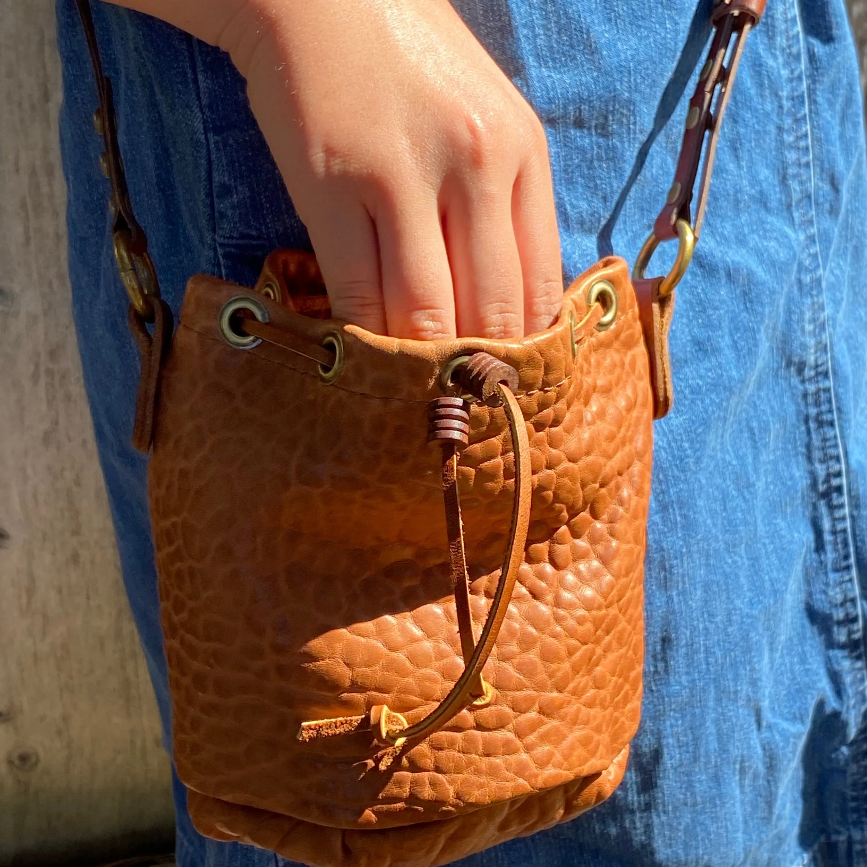 Bucket leather Bag