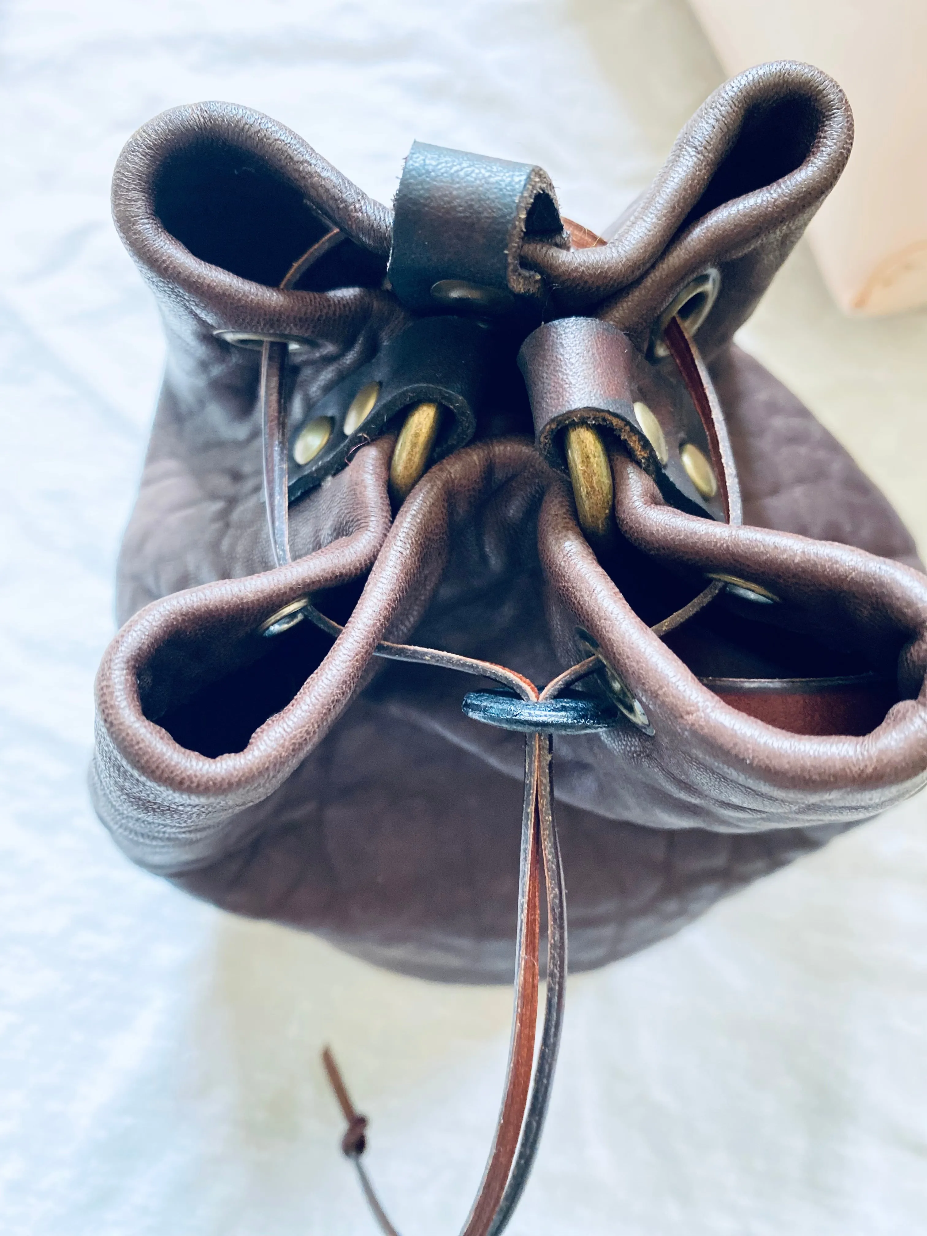 Bucket leather Bag