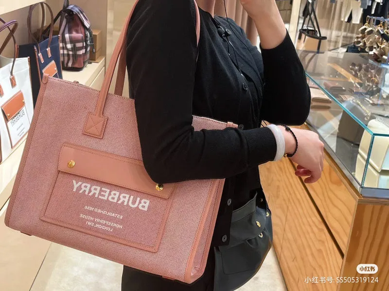Burberry Bags - BG Bags - 241
