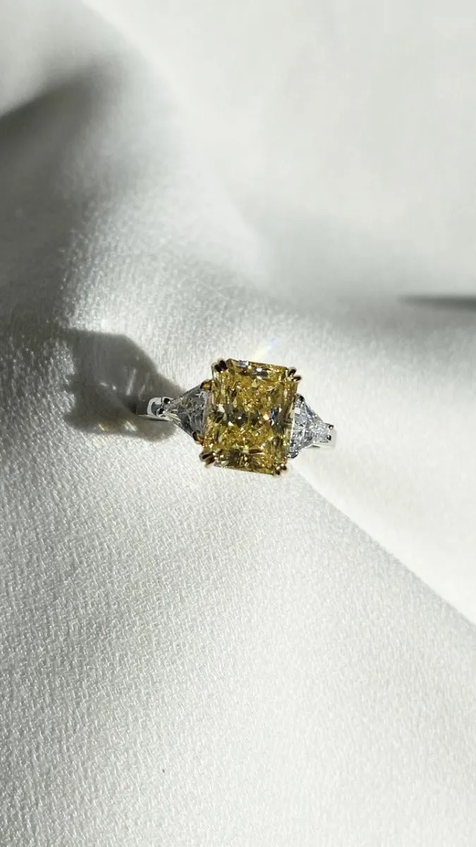 CARAT* London Alma Radiant Canary Ring