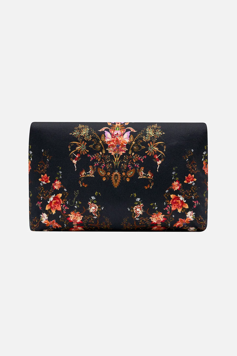 ENVELOPE CLUTCH WITH GUSSET TO CATCH A SPIDER