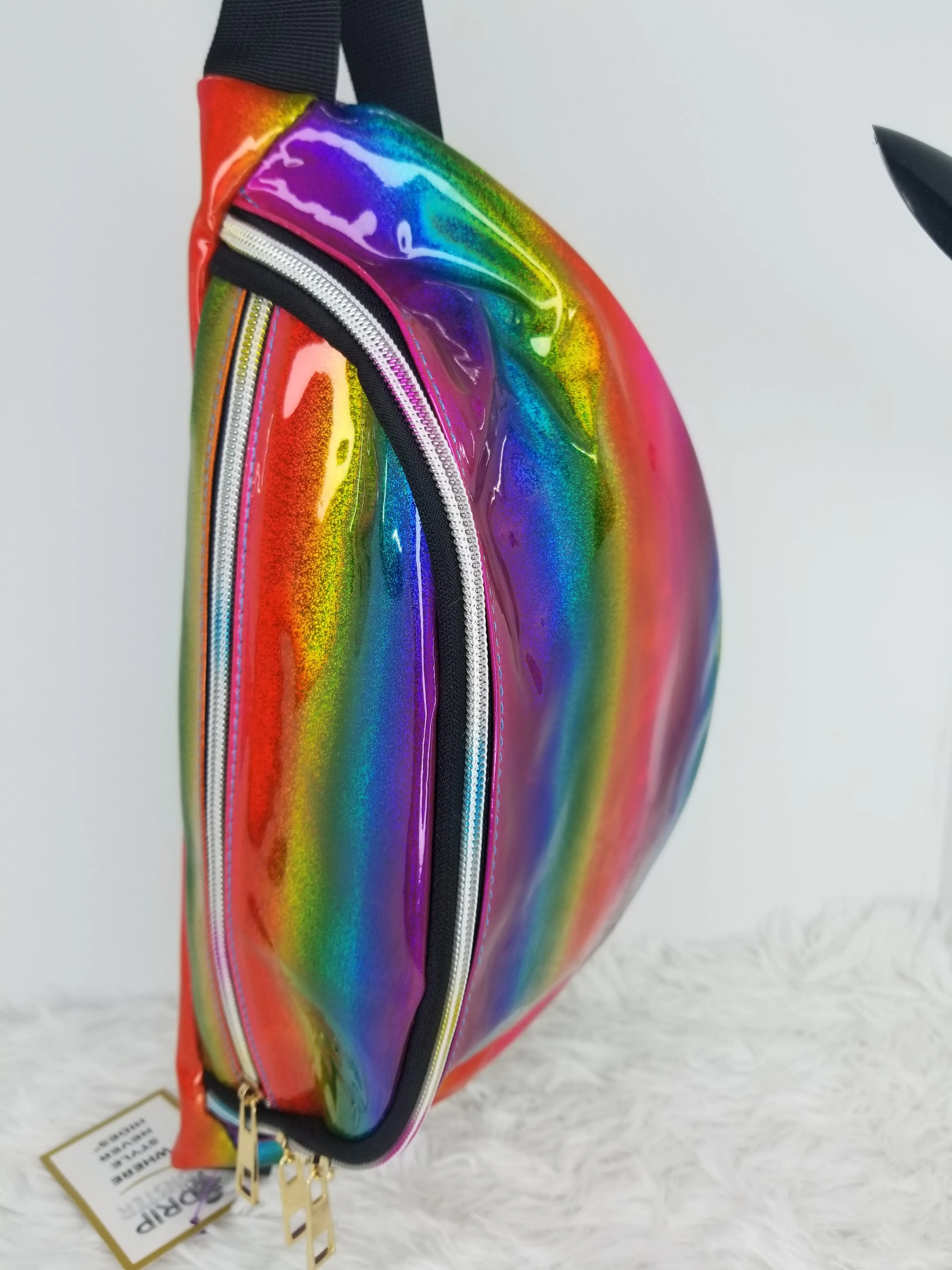 Fantacy Burst medium size fanny/sling pack