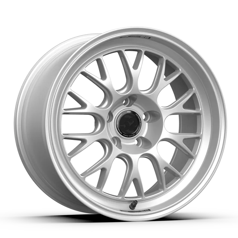 fifteen52 Holeshot RSR 19x11 5x130 56mm ET 71.6mm Center Bore Radiant Silver