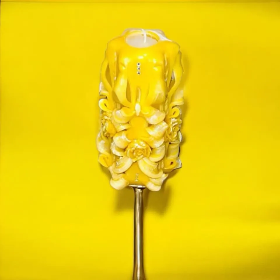 Handmade carved candle - Roses Design