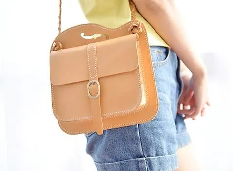Handmade Leather Cute White Small Shoulder Bag Personalized Monogrammed Gift Custom Women Crossbody Bag Purse Shoulder Bag Purse