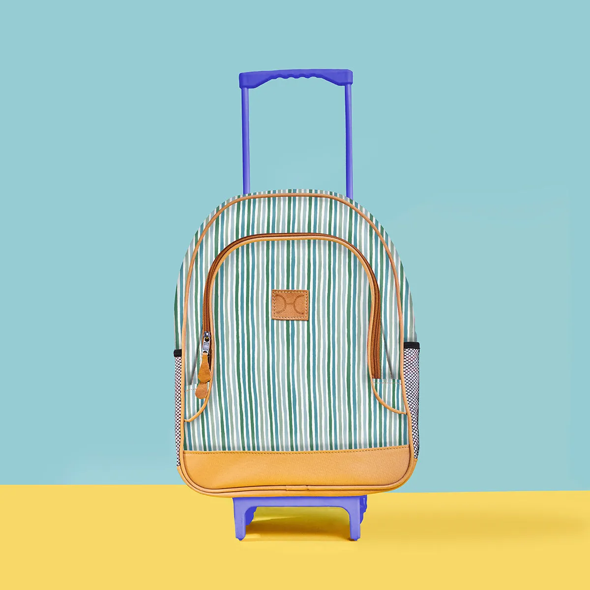 Kids Wheelie Backpack Blue handle