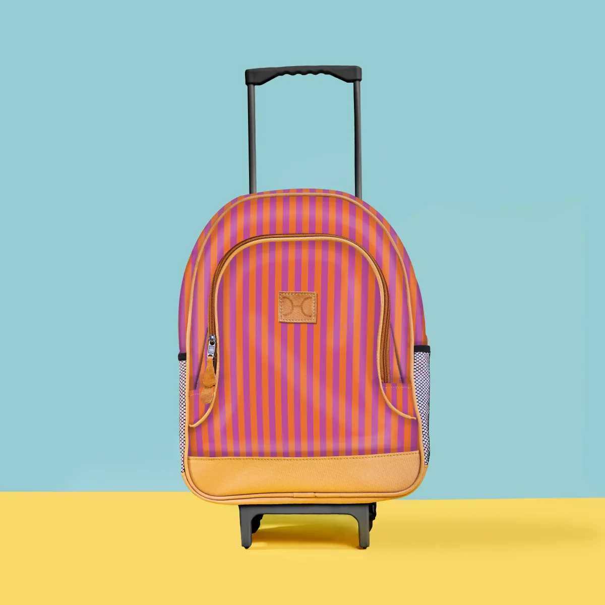 Kids Wheelie Backpack Blue handle