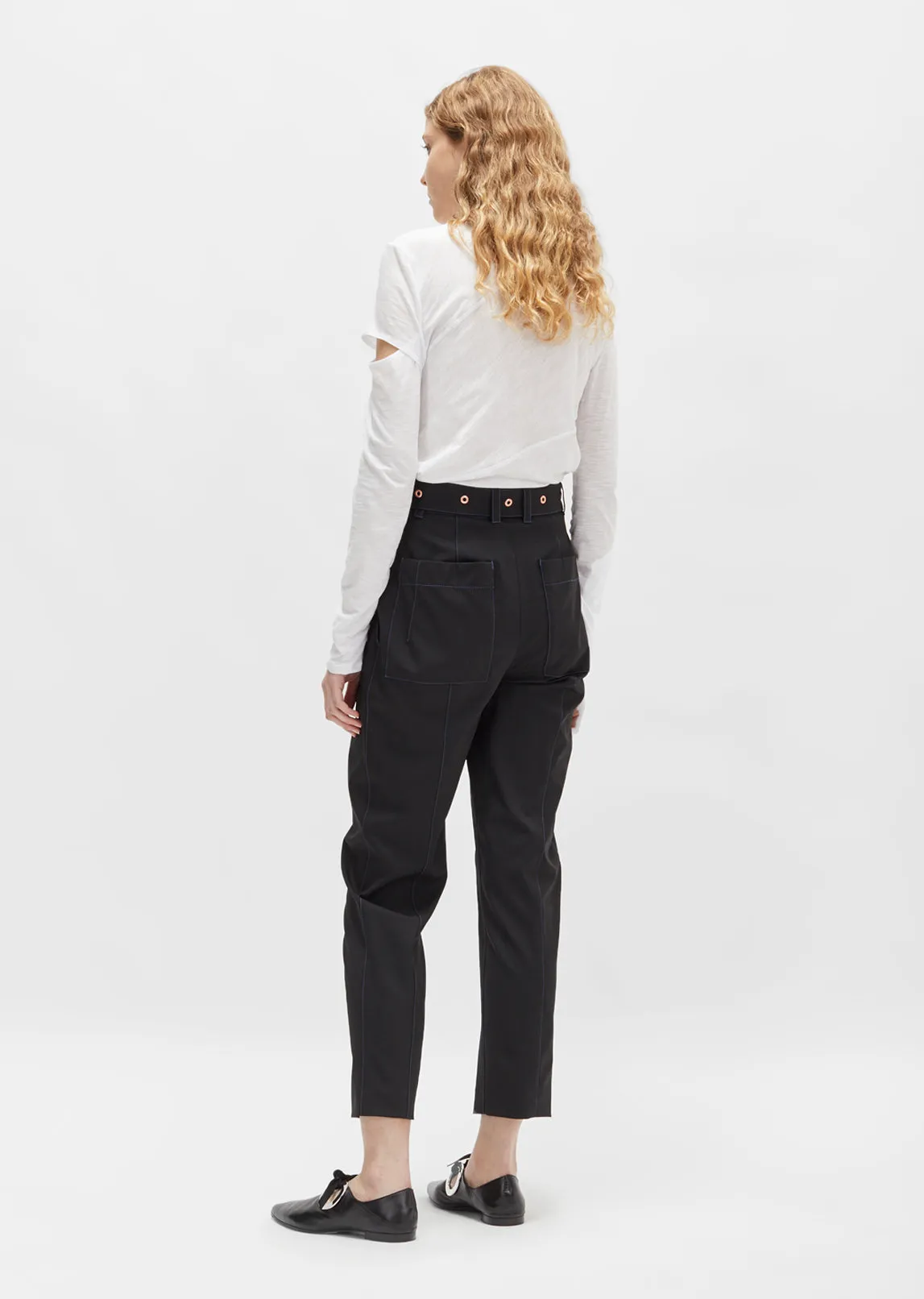 Lightweight Wool Tapered Trouser