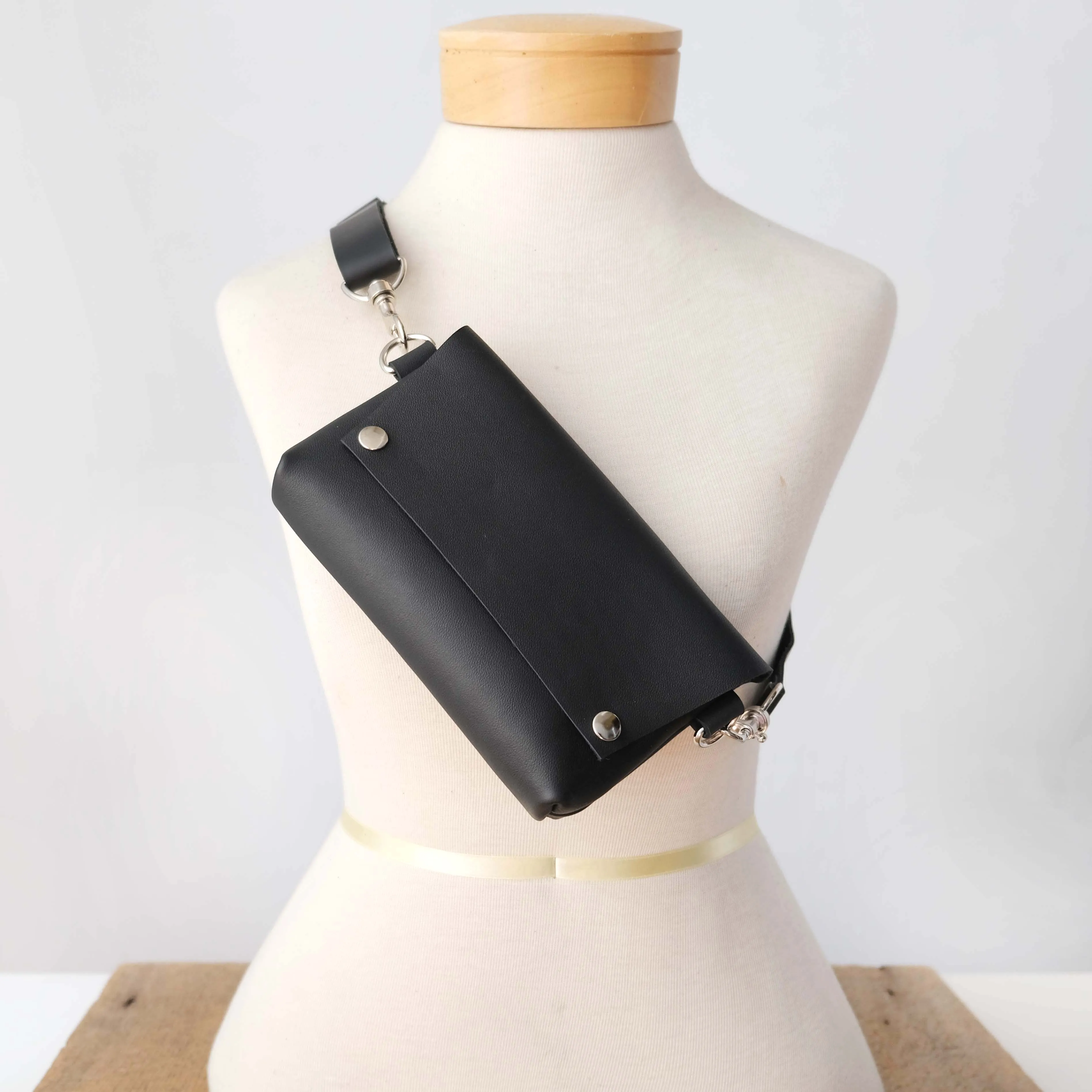Luna Bag: Black & Silver