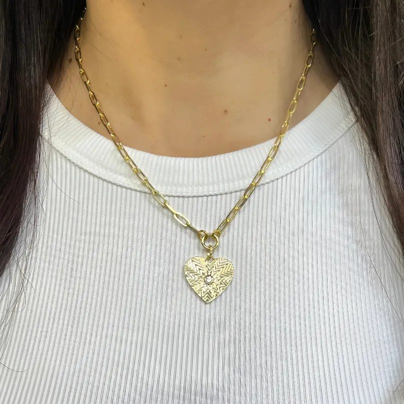 PAPERCLIP CHAIN   RADIANT HEART CHARM NECKLACE