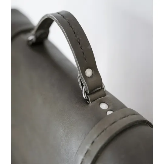 Premium Leather Boaz Briefcase 2.1 Olive